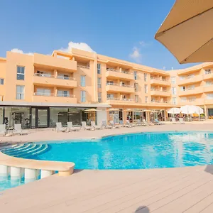 https://aparthotel-dunes-platja-can-picafort.allmallorcahotels.com