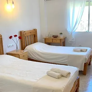 https://hostal-sango-sierra-de-las-nieves.es-andalucia.com