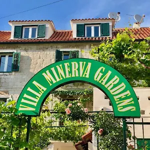 https://luxury-villa-minerva-gardens.splithotels.org