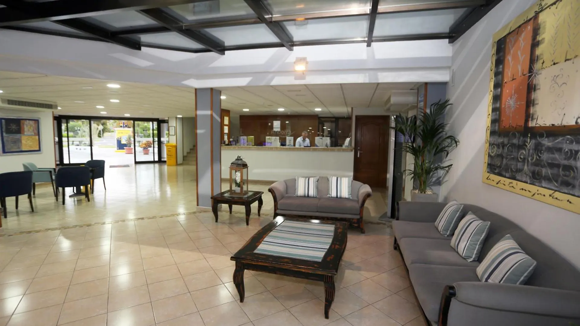 Apartment Hotel-Apartamentos Andorra Playa de las Americas