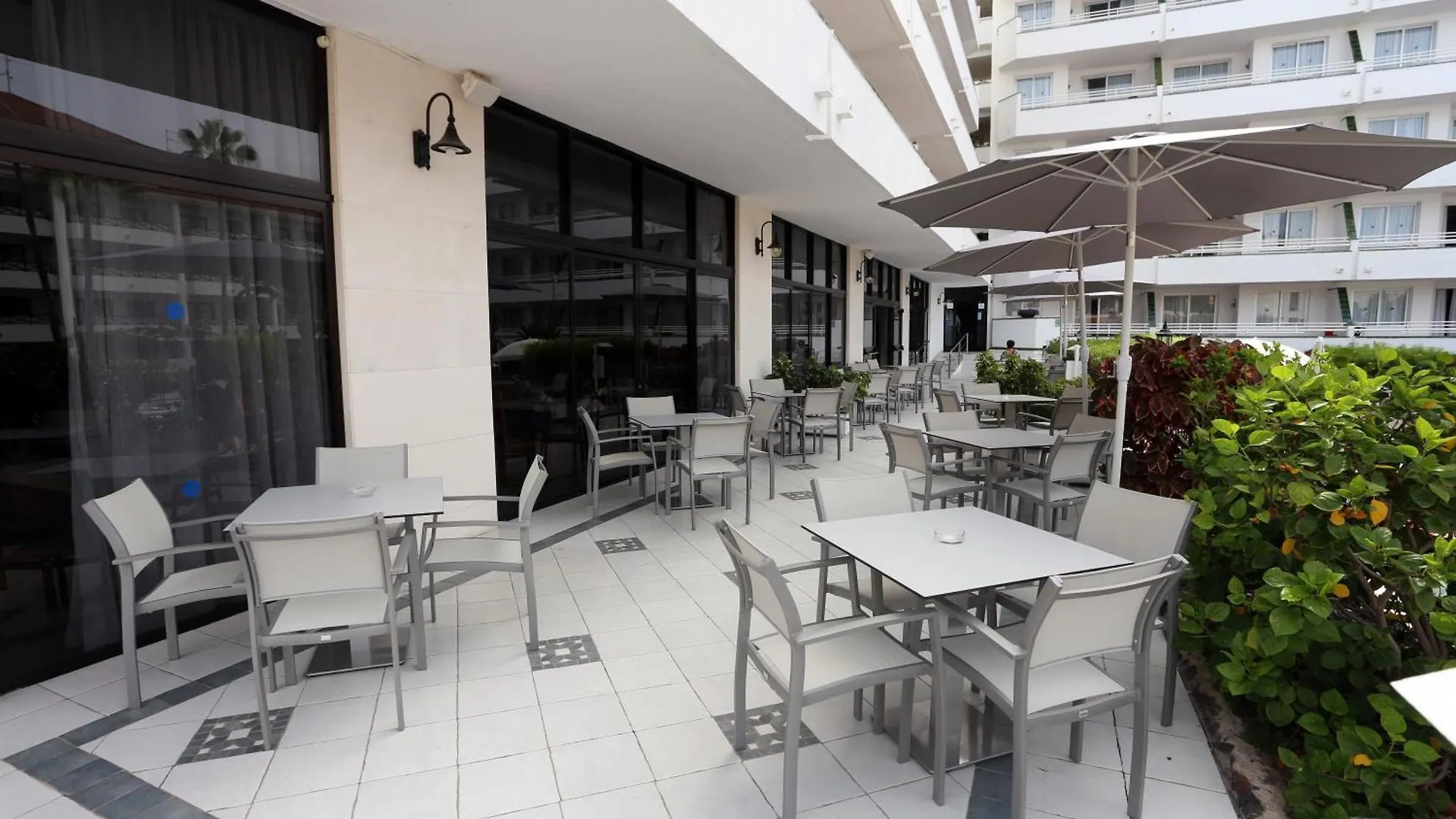 Hotel-Apartamentos Andorra Playa de las Americas  Spain